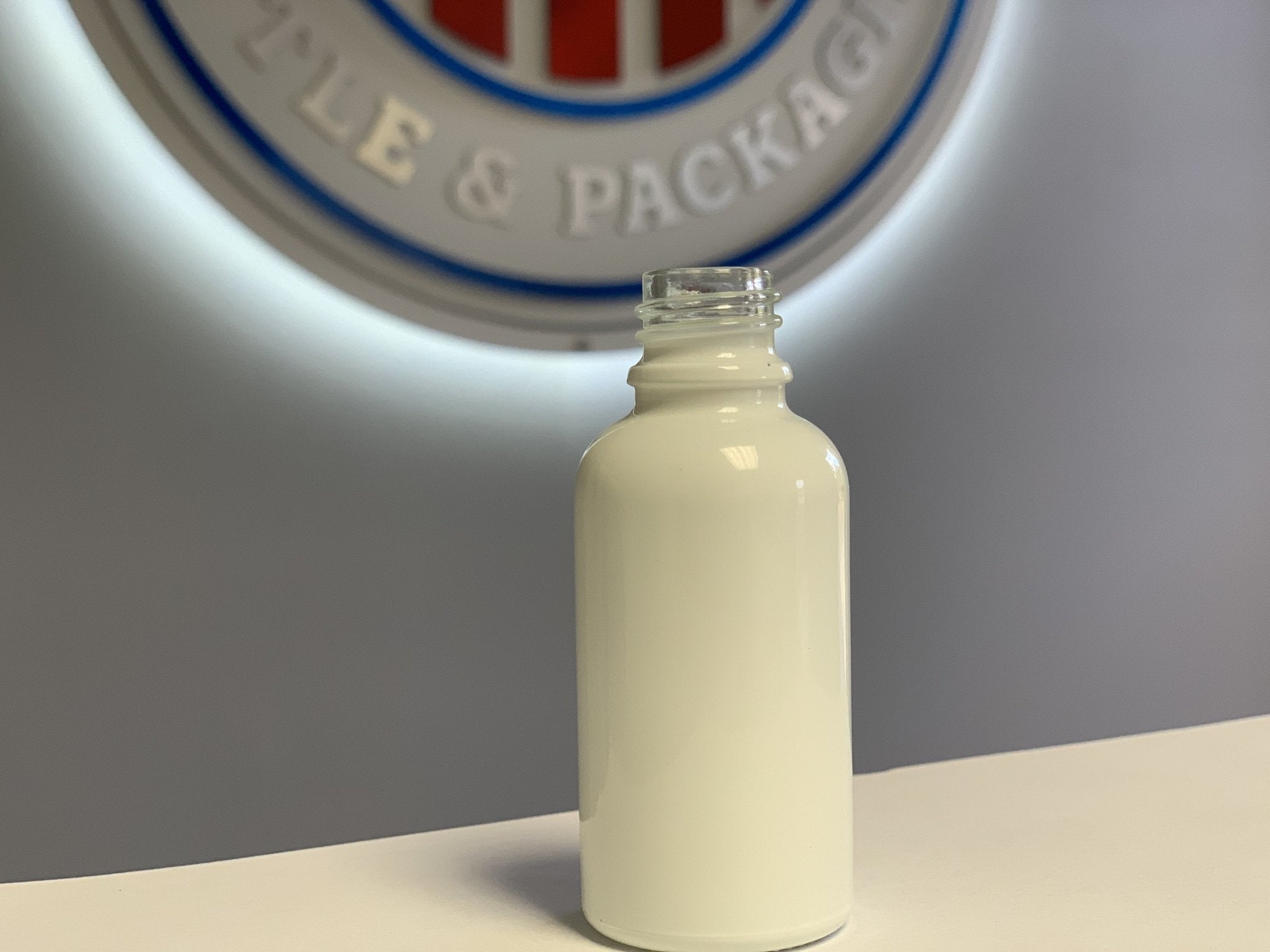 30ml- Glossy White Bottle 18-415 - Rock Bottom Bottles / Packaging Company LLC