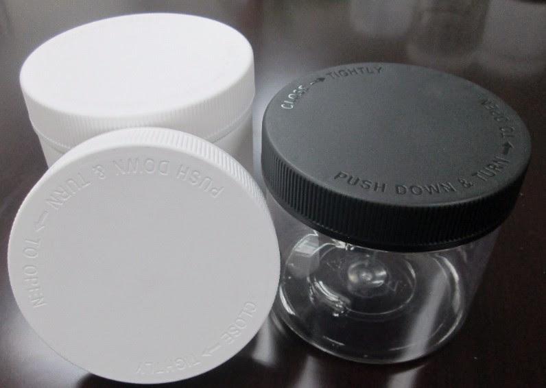 70-400 White CRC Cap w/ Pressure Seal - CASED 530 - OM - Rock Bottom Bottles / Packaging Company LLC
